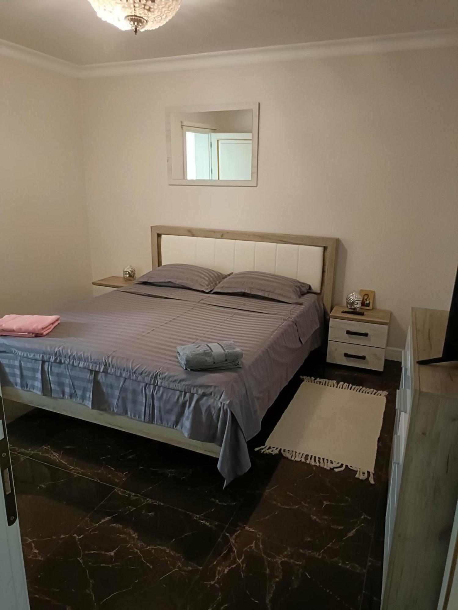 Residence Manu Tirgu Neamt Εξωτερικό φωτογραφία