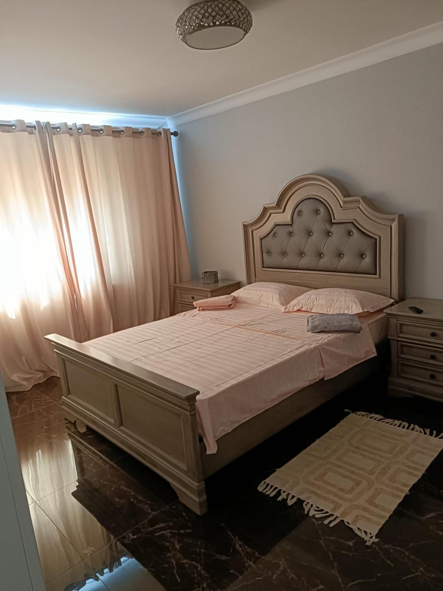 Residence Manu Tirgu Neamt Εξωτερικό φωτογραφία