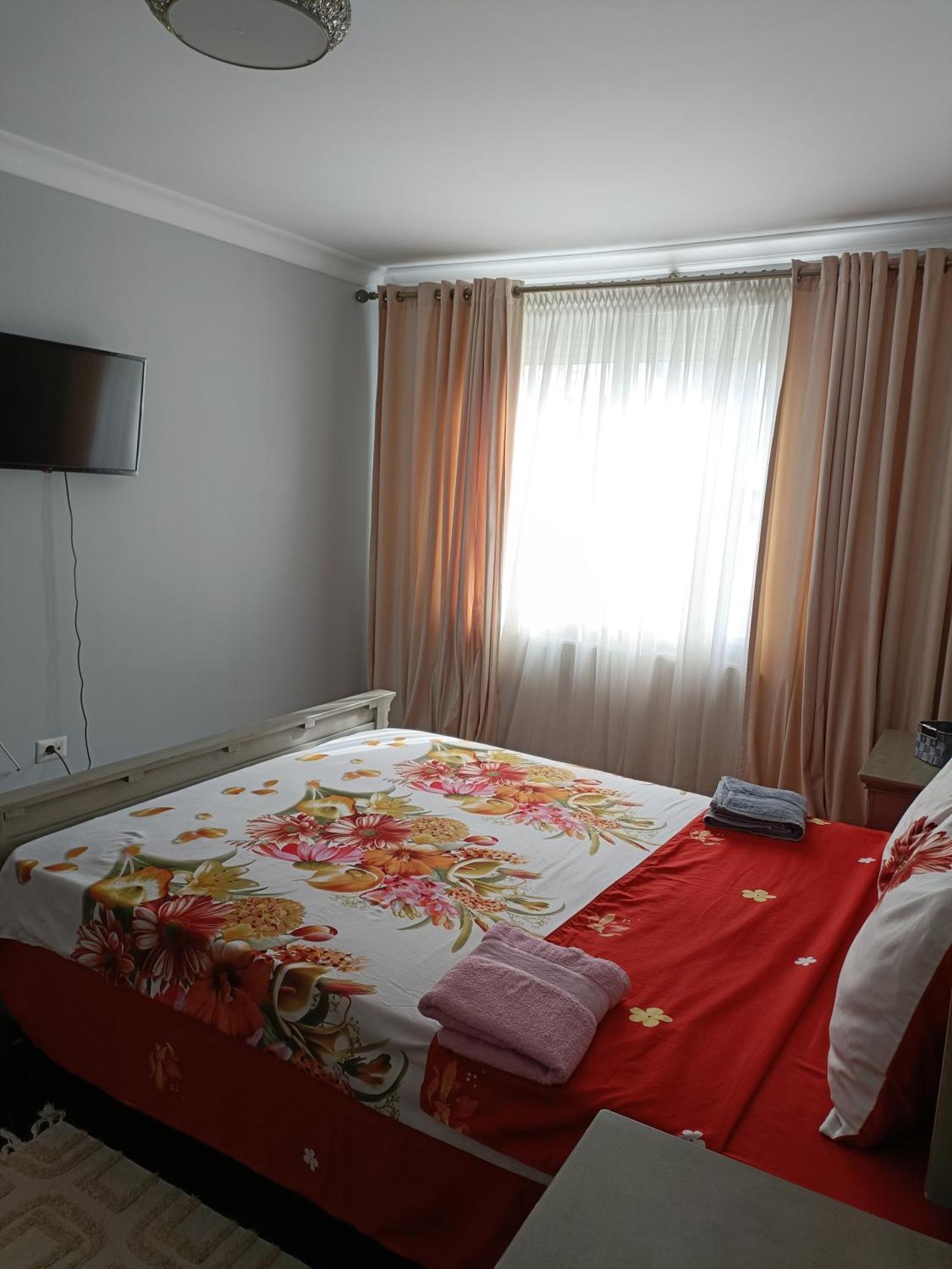 Residence Manu Tirgu Neamt Εξωτερικό φωτογραφία